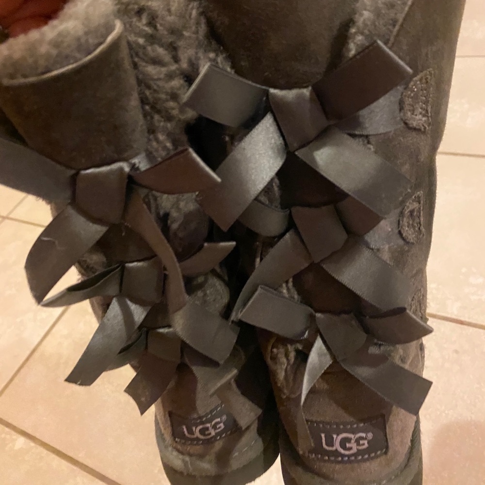 Uggs boots size 1
